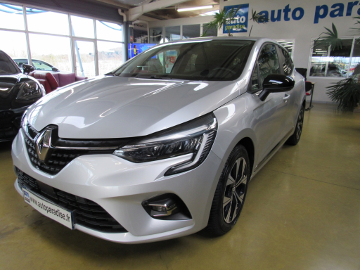 RENAULT CLIO V
